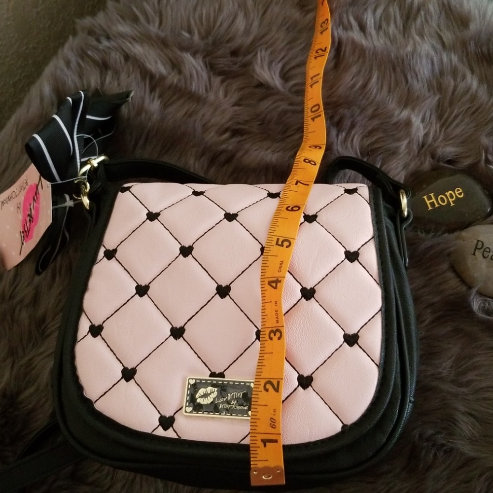 Luv Betsey by Betsey Johnson Saddle Bag💖 - Picture 4 of 15